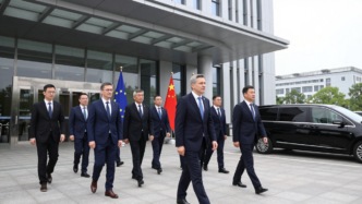 EU trade commissioner Maroš Šefčovič arrives for trade talks at a Beijing government venue.