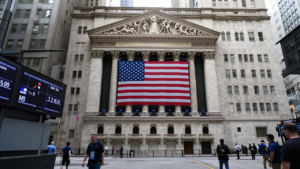 New York Stock Exchange facade on Wall Street during a day of declining U.S. stocks.